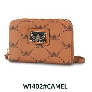 ❗️5/$25❗️Wendy Keen Camel Wristlet
